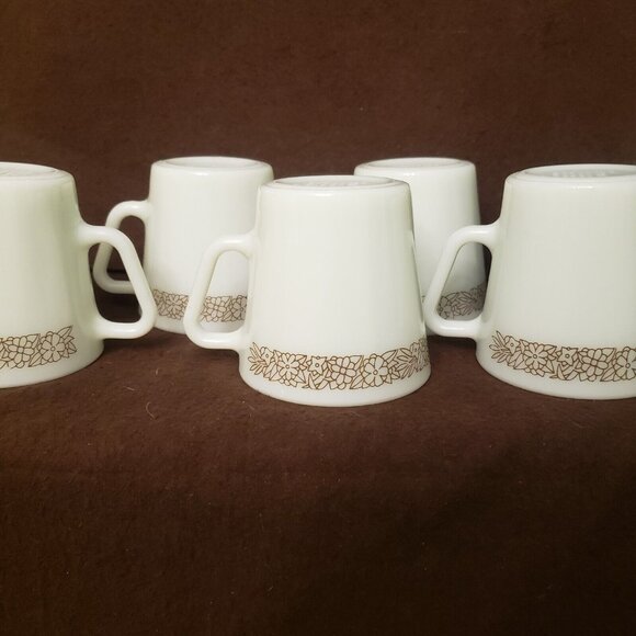 Set Five Vintage Pyrex Woodland White Milk Glass D-Handle Mugs 1410 Brown Flower - Picture 7 of 7